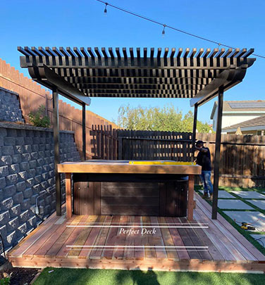 Cedar Decking in Pico Rivera